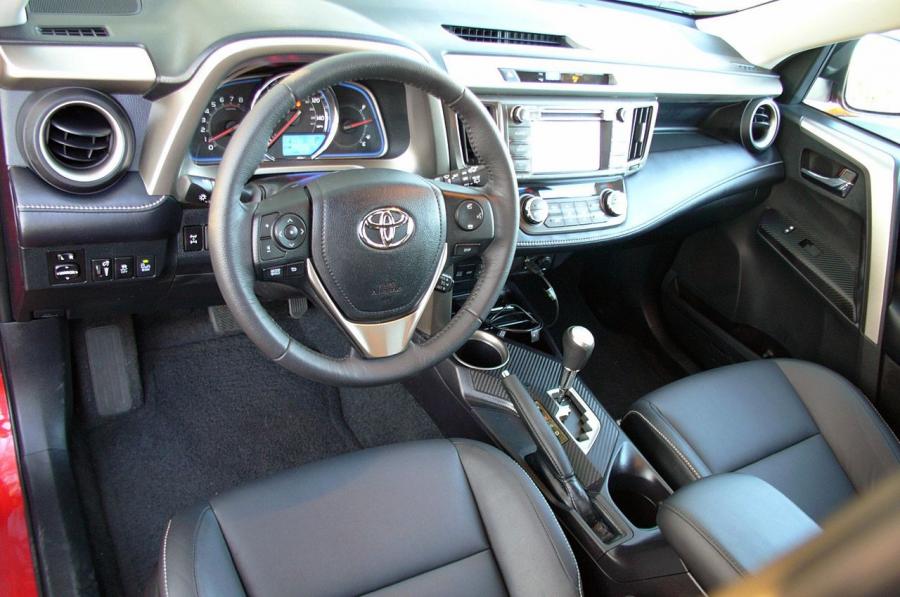  Toyota RAV4 2013 года  (фото 68 из 89)